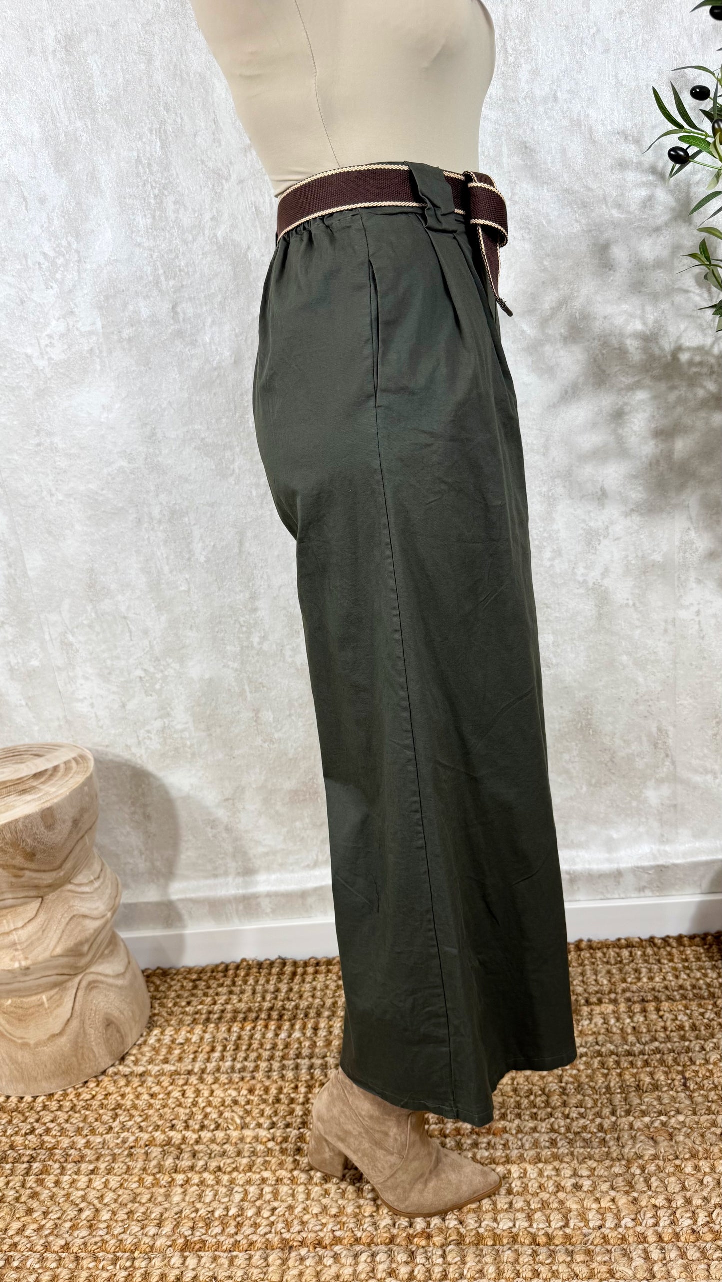 Pantalón Musgo.