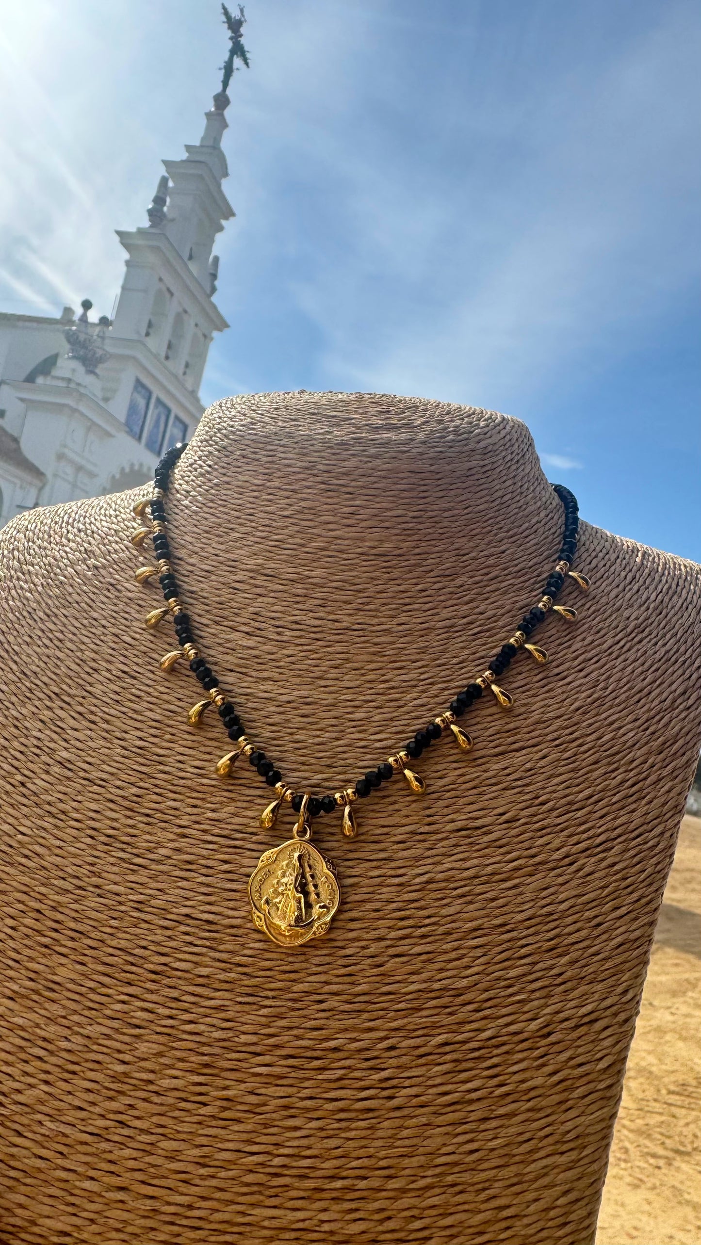 Gargantilla V14 - Mis Raices